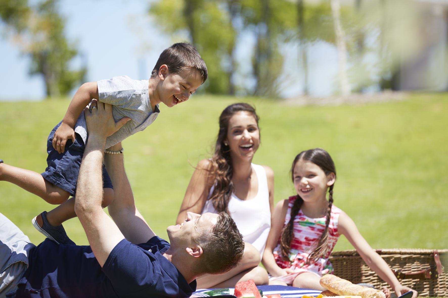 Baldivis Parks - Family park picnics